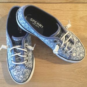 Sperry Printed Sneakers 6